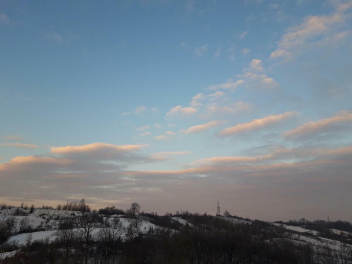 Colt De Rai - Camera De Inchiriat Reșița Dış mekan fotoğraf
