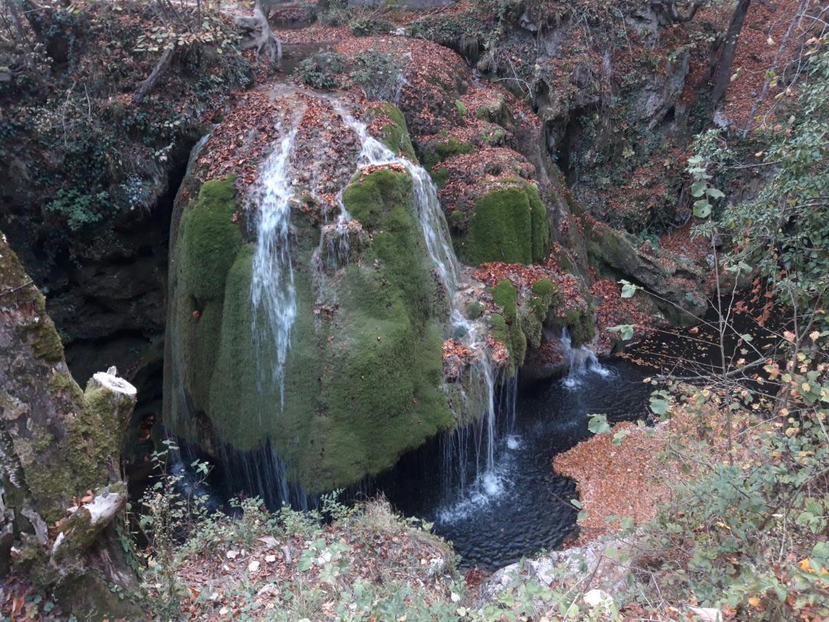 Colt De Rai - Camera De Inchiriat Reșița Dış mekan fotoğraf
